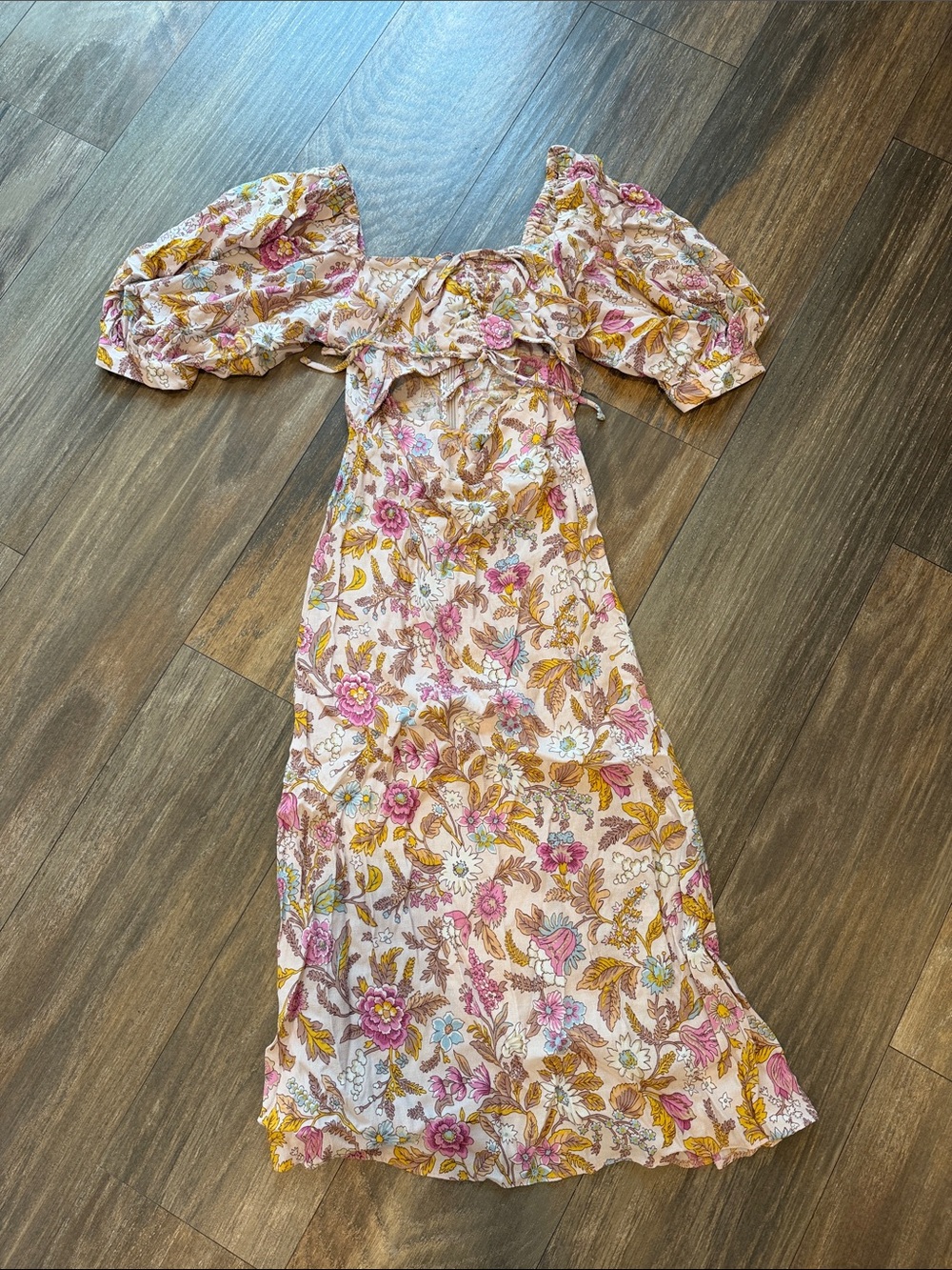 Topshop Petite Floral Puff-Sleeve Midi Dress in Pink Floral 2P